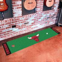 Chicago Bulls Putting Green Mat - 18 x 72